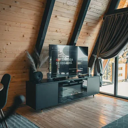 Oaza Mira Hadana Сasa de vacaciones *